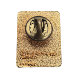 WC USA 94 pin badge.